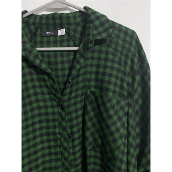 BDG Flannel Shirt Women's XS Green Black Plaid Hi Lo Button Fall Cozy Hipster - Picture 5 of 7